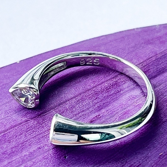 NWOT Sterling Silver Clear U Shaped Clear CZ Eternity - Picture 3 of 6